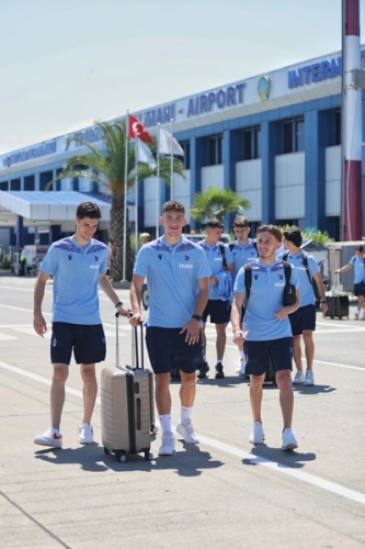 Trabzonspor kamp yolunda. Foto Haber 15