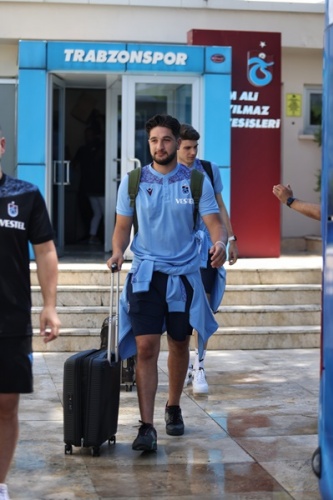 Trabzonspor kamp yolunda. Foto Haber 21