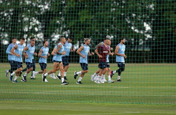 Trabzonspor'dan kampta ilk antrenman. Foto Haber 49