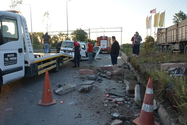 Ordu’da hafif ticari araç takla attı: 1 ölü, 1 yaralı. Foto Haber 5