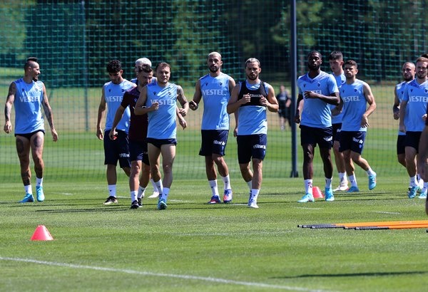 Trabzonspor'da şok! Visca antrenmanı tamamlayamadı. Foto Galeri 21