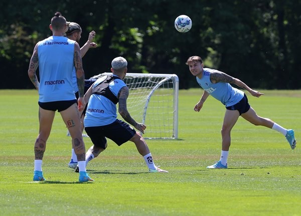 Trabzonspor'da şok! Visca antrenmanı tamamlayamadı. Foto Galeri 17