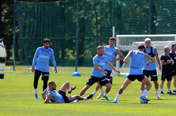 Trabzonspor'da şok! Visca antrenmanı tamamlayamadı. Foto Galeri 18