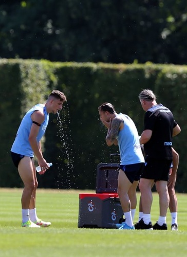 Trabzonspor'da şok! Visca antrenmanı tamamlayamadı. Foto Galeri 14
