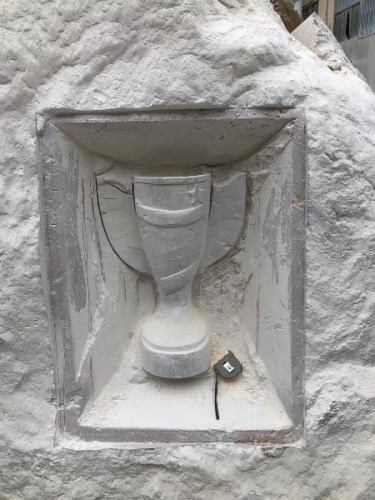 Trabzon'da mermer ustalarından 13 tonluk şampiyonluk anıtı. Foto Haber 8