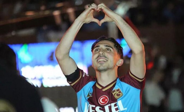 Trabzonspor'da günün transfer haberleri. Foto Haber 3