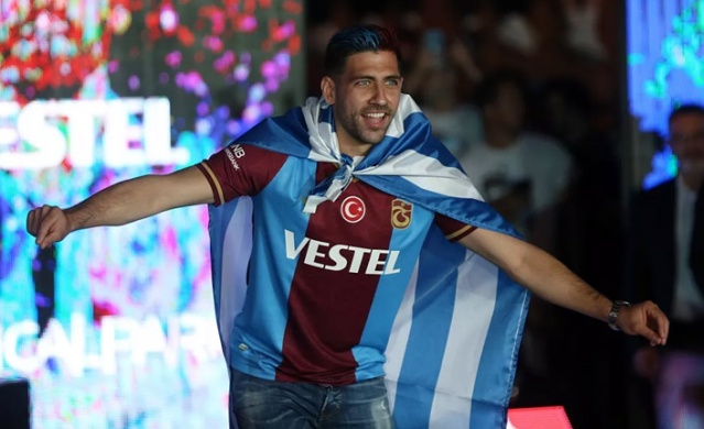 Trabzonspor'da günün transfer haberleri. Foto Haber 10