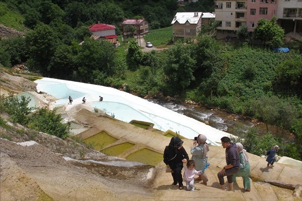 Giresun’un Pamukkalesi Göksu Travertenleri. Foto Galeri 2