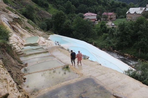 Giresun’un Pamukkalesi Göksu Travertenleri. Foto Galeri 5