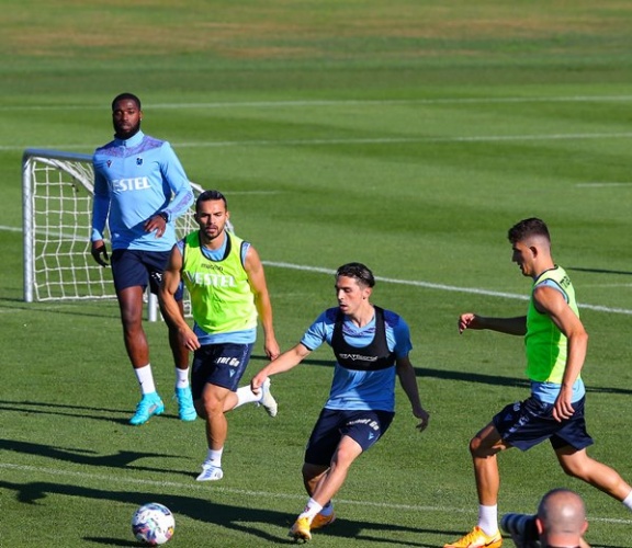 Trabzonspor'da Slovenya kampında sezon hazırlıklar sürüyor. 8 Temmuz 2022-Foto Haber 61