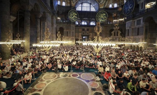 Ayasofya Camii'nde Bayram namazı. Foto Haber 5
