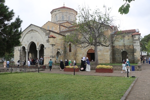 Trabzon'da bayram yoğunluğu. Foto Haber 12