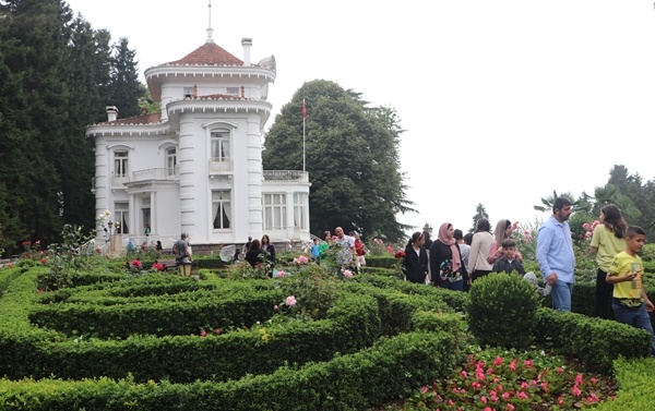 Trabzon'da bayram yoğunluğu. Foto Haber 17