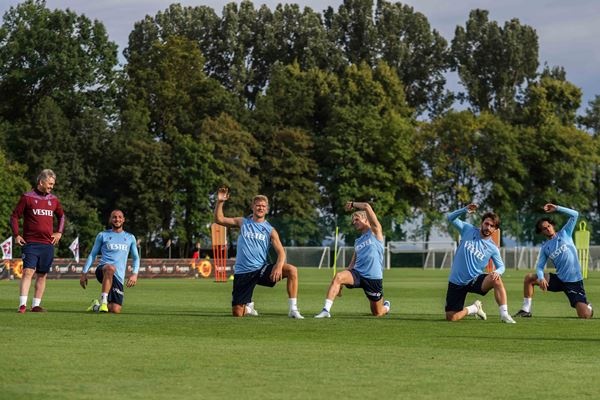 Trabzonspor Slovenya'da çift antremanla günü tamamladı. 11 Temmuz 2022 48