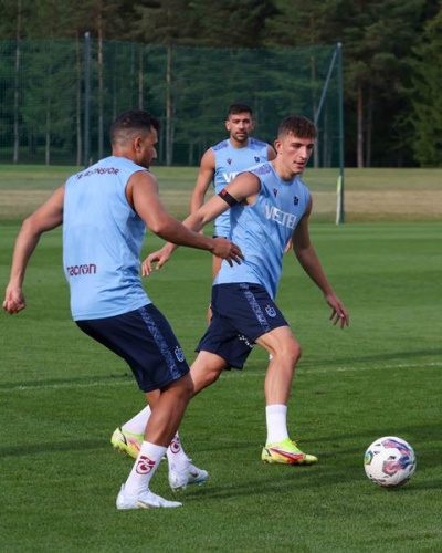 Trabzonspor Slovenya'da çift antremanla günü tamamladı. 11 Temmuz 2022 33