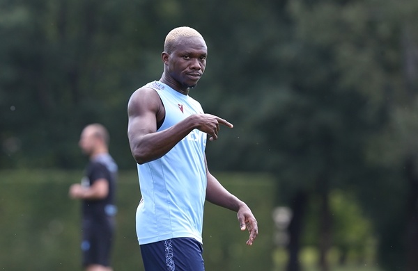 Trabzonspor'da Slovenya'da sabah antremanını sürdürdü.. 12 Temmuz 2022 2