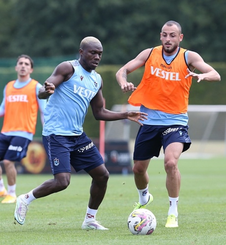 Trabzonspor'da Slovenya'da sabah antremanını sürdürdü.. 12 Temmuz 2022 10