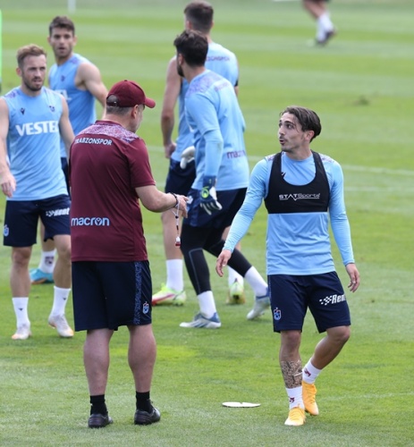 Trabzonspor'da Slovenya'da sabah antremanını sürdürdü.. 12 Temmuz 2022 13