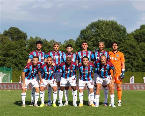 Trabzonspor'un ilk hazırlık maçından kareler. Foto Haber 8