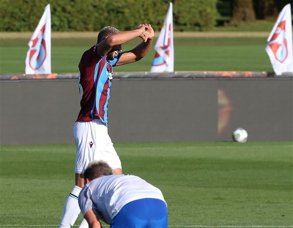 Trabzonspor'un ilk hazırlık maçından kareler. Foto Haber 6