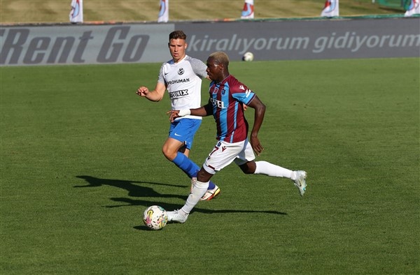 Trabzonspor'un ilk hazırlık maçından kareler. Foto Haber 13
