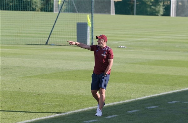 Trabzonspor'un ilk hazırlık maçından kareler. Foto Haber 12