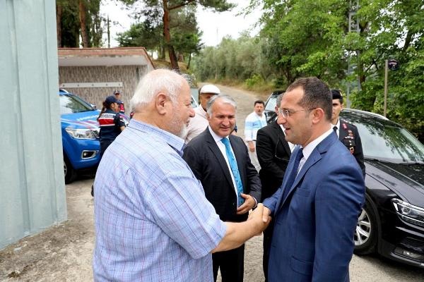 Tüm Türkiye gibi Akçaabat da tek yürek oldu. Foto Haber 9