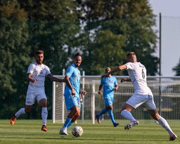 Trabzonspor - Slovacko maçında neler oldu? Foto Haber 34