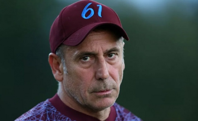 Abdullah Avcı'nın ısrarı sürüyor! Yönetim o mevkiye ağırlık verdi. Foto Haber 3