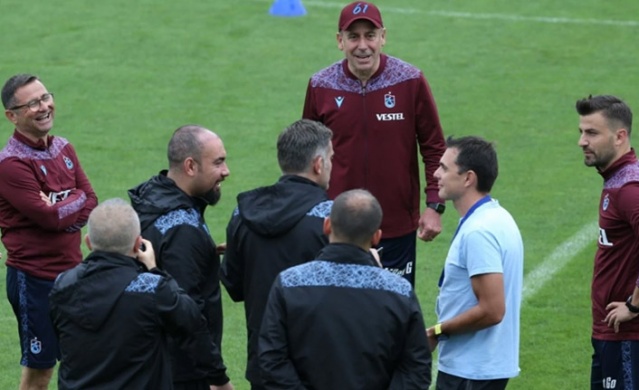 Abdullah Avcı'nın ısrarı sürüyor! Yönetim o mevkiye ağırlık verdi. Foto Haber 1