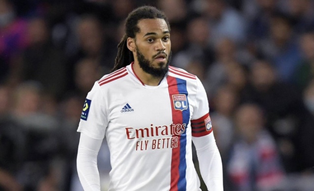 Abdullah Avcı'nın ısrarı sürüyor! Yönetim o mevkiye ağırlık verdi. Foto Haber 10