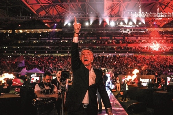 Ahmet Ağaoğlu: “Şampiyonlukla taraftarımızı yeniden kazandık” Foto Haber 18