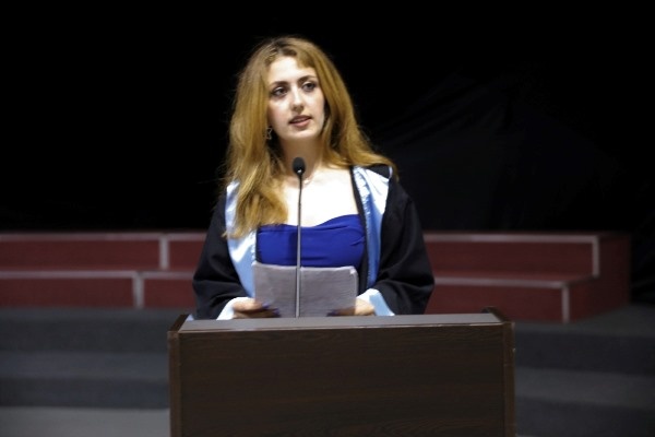 KTÜ Diş Hekimliği Fakültesi'nde Mezuniyet Coşkusu. Foto Haber 7