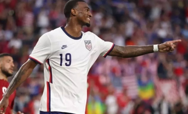 Trabzonspor'un da gündeminde olan Haji Wright’tan 3 yıllık imza 10