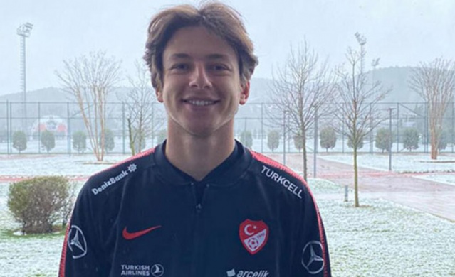 Enis Destan'a çifte talip! 2 ayrı ülkeden Trabzonspor'un kapısını çalacaklar. Foto Haber 6