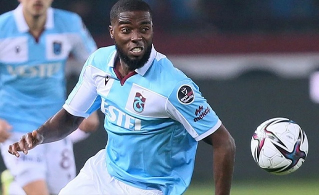 Trabzonspor Djaniny ile sözleşme uzatmak istiyor. Foto Haber 8