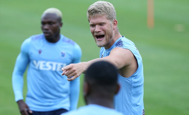 Trabzonspor günü çift antrenman ile tamamladı. Foto Haber 7