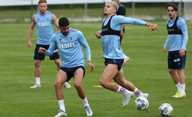 Trabzonspor günü çift antrenman ile tamamladı. Foto Haber 12