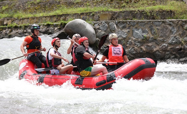 Rize'de ülkeler arası rafting yarışması yapıldı. Foto Haber 14