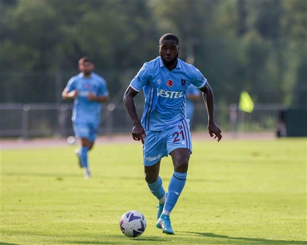 Trabzonspor - Empoli maçından kareler. Foto Galeri 5