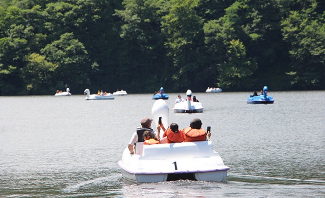 Sera Gölü, Arap turistlerin yeni gözdesi. Foto Haber 2