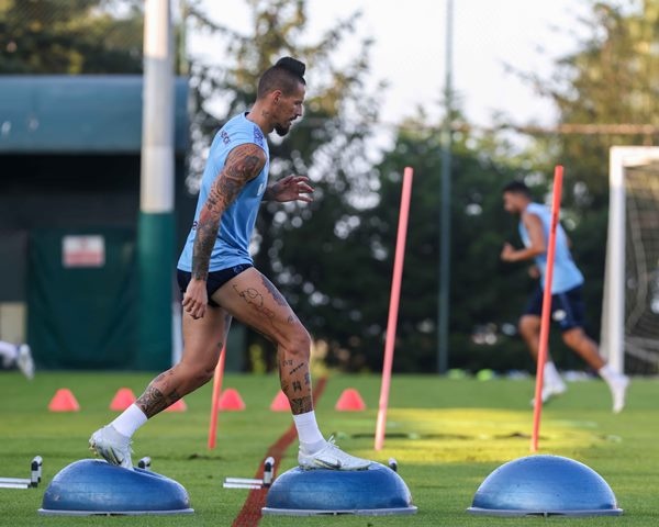 Trabzonspor Süper Kupa Finaline hazırlanıyor. Foto Galeri 16