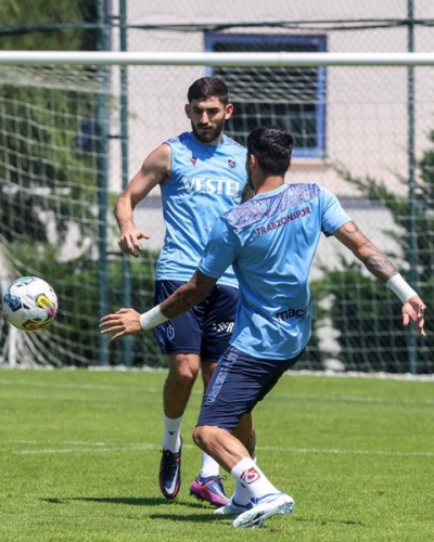 Trabzonspor Süper Kupa Finali'nde karşılaşacağı Sivasspor müsabakasına hazırlanıyor 32