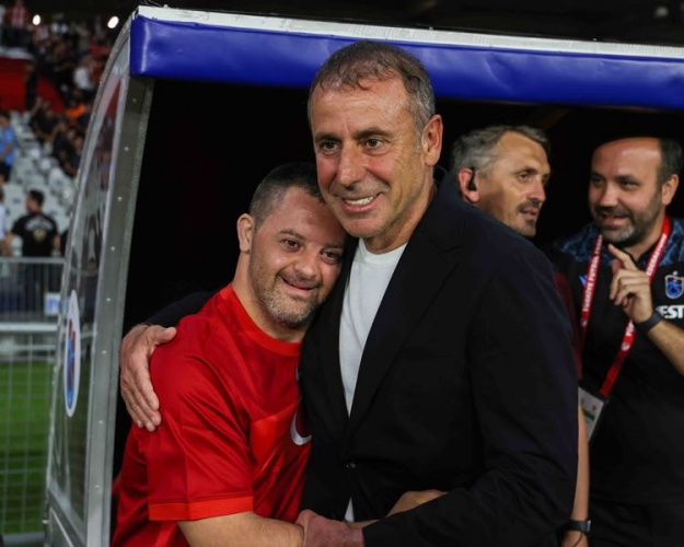 Trabzonspor - Sivasspor maçından kareler. Foto Haber 15