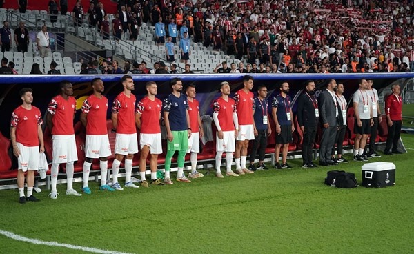 Trabzonspor - Sivasspor maçından kareler. Foto Haber 48