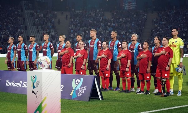 Trabzonspor - Sivasspor maçından kareler. Foto Haber 47