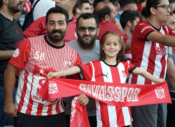 Trabzonspor - Sivasspor maçından kareler. Foto Haber 58