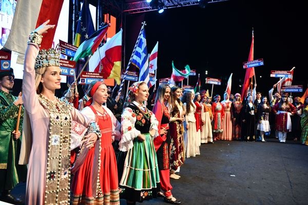 Trabzon'da Horon Festivali sona erdi. Foto Galeri 3