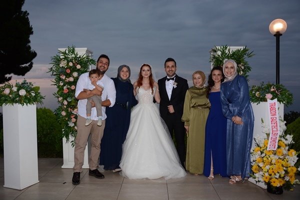 Mahmut Serkan Yazıcı ve Aysun Parlar dünya evine girdi. Foto Haber 10