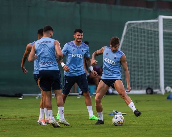 Trabzonspor lige hazırlanıyor. Foto Haber 32